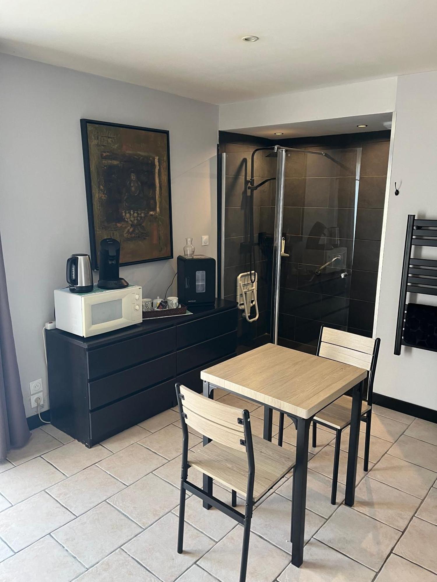 Criquetot-sur-Longueville 샹브르 도트 뒤 도멘 드 라 렌 블랑슈 B&B 외부 사진